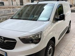 Usata 2023 Opel Combo Monovolume | 16.000 € (Buon prezzo)