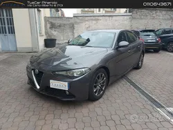 Grigio Usata 2017 Alfa Romeo Giulia Super Tre volumi | 14.900 € (Super prezzo)