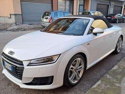 Usata 2015 Audi TT Roadster S-Line Cabrio | 20.750 € (Buon prezzo)