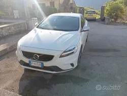 Bianco Usata 2018 Volvo V40 R-Design Station wagon | 15.000 € (Buon prezzo)