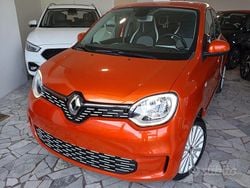 Arancione Usata 2020 Renault Twingo Vibes Due volumi | 9500 € (Ottimo prezzo)