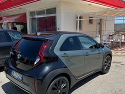 Grigio Usata 2023 Toyota Aygo X SUV | 17.900 € (Cara)