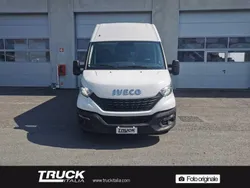 Bianco Usata 2020 Iveco Daily Furgone | 29.890 € (Molto cara)