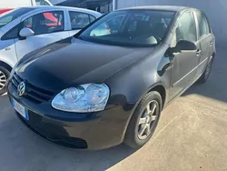 Nero Usata 2005 VW Golf IV Tre volumi | 2550 € (Cara)
