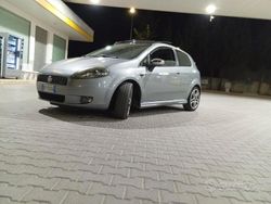Grigio Usata 2010 Fiat Grande Punto Due volumi | 3500 € (Ottimo prezzo)