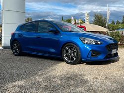 Blu Usata 2018 Ford Focus ST-Line Tre volumi | 17.000 € (Molto cara)