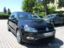 Nero Usata 2016 VW Polo Highline Tre volumi | 9900 € (Buon prezzo)