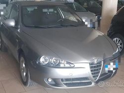 Grigio Usata 2010 Alfa Romeo 147 Progression Due volumi | 4400 € (Cara)
