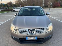 Beige Usata 2009 Nissan Qashqai Tekna SUV | 4990 € (Ottimo prezzo)