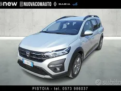 Argento met Usata 2022 Dacia Jogger Comfort SUV | 13.900 € (Buon prezzo)