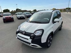 Vari colori Nuova 2025 Fiat Panda Cross Cross Due volumi | 16.500 € (Molto cara)