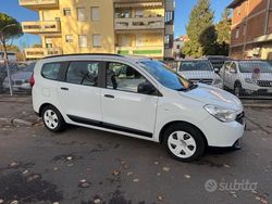 Bianco Usata 2014 Dacia Lodgy Monovolume | 6200 € (Buon prezzo)