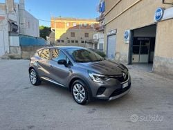 Grigio Usata 2021 Renault Captur Business SUV | 15.500 € (Buon prezzo)