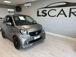 Grigio Usata 2018 Smart ForTwo Coupé Passion Due volumi | 12.490 € (Ottimo prezzo)