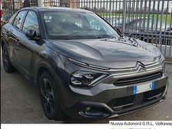 Grigio scuro met Usata 2023 Citroën C4 Feel Tre volumi | 16.400 € (Ottimo prezzo)