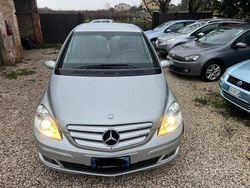 Grigio Usata 2007 Mercedes B200 Monovolume | 3950 € (Buon prezzo)