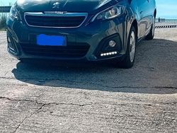 Grigio Usata 2016 Peugeot 108 Tre volumi | 7700 €