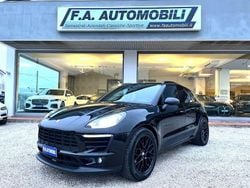 Nero Usata 2016 Porsche Macan SUV | 31.000 € (Buon prezzo)