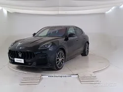 Nero Usata 2022 Maserati Grecale SUV | 74.500 € (Super prezzo)