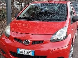 Usata 2010 Toyota Aygo Due volumi | 3300 € (Ottimo prezzo)