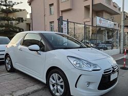 Bianco Usata 2011 DS Automobiles DS3 So Chic Coupé | 6700 € (Buon prezzo)