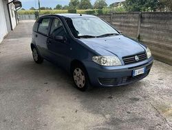 Usata 2004 Fiat Punto Active Due volumi | 2000 € (Buon prezzo)