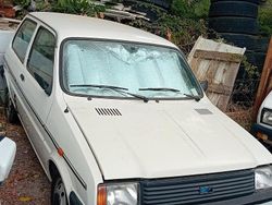 Bianco Usata 1982 Austin Metro Due volumi | 1500 €