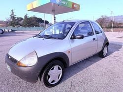 Grigio Usata 2002 Ford Ka Tre volumi | 1400 € (Buon prezzo)