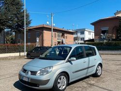 Grigio Usata 2003 Renault Scénic Dynamique Monovolume | 1600 € (Buon prezzo)