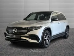 Argento Nuova 2025 Mercedes EQB250+ SUV | 39.900 € (Super prezzo)