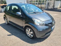 Grigio Usata 2006 Toyota Aygo Due volumi | 2600 € (Buon prezzo)