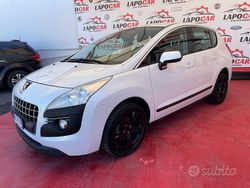 Bianco Usata 2011 Peugeot 3008 SUV | 5900 € (Buon prezzo)