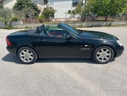 Nero Usata 1998 Mercedes SLK200 Cabrio | 8200 € (Buon prezzo)
