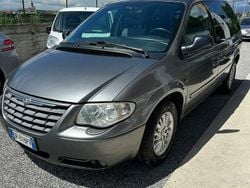 Grigio Usata 2008 Chrysler Voyager Monovolume | 1900 €