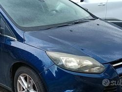 Blu Usata 2012 Ford Focus Titanium Station wagon | 4100 € (Buon prezzo)