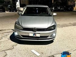 Grigio Usata 2019 VW Polo Comfortline Tre volumi | 10.990 € (Ottimo prezzo)