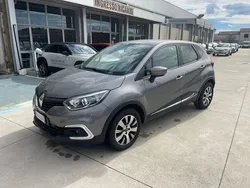 Grigio Usata 2019 Renault Captur Life SUV | 12.500 € (Buon prezzo)