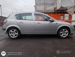 Usata 2007 Opel Astra | 2800 €