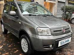 Grigio Usata 2012 Fiat Panda Easy Tre volumi | 6600 € (Cara)