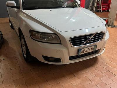 Usata Volvo V50 109 CV (80 kW) 2009 Bianco Station wagon