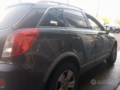 Usata Opel Antara Cosmo 163 CV (119 kW) 2013 Nero SUV