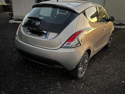Usata Lancia Ypsilon 2011 Grigio Utilitaria