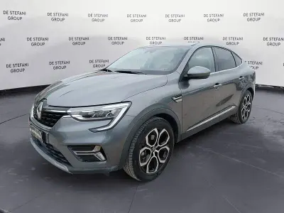 Usata Renault Arkana Intens 145 CV (106 kW) 2022 Grigio SUV