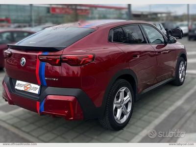 Usata BMW X2 150 CV (110 kW) 2024 Rosso SUV