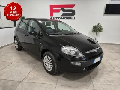 Usata Fiat Punto Evo Emotion 70 CV (51 kW) 2011 Nero Utilitaria