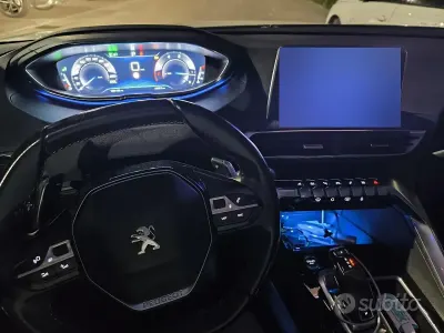 Usata Peugeot 3008 131 CV (96 kW) 2018 Bianco SUV