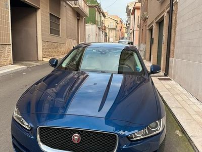 Usata Jaguar XE 180 CV (132 kW) 2016 Blu Berlina