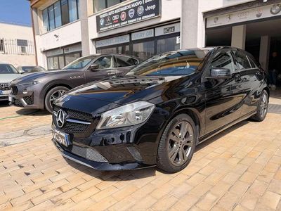 Usata Mercedes A180 Premium 109 CV (80 kW) 2017 Nero Berlina