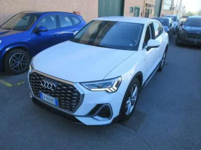 Usata Audi Q3 S-Line 150 CV (110 kW) 2022 Grigio SUV