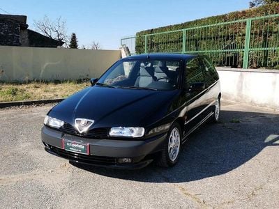Verde Usata 1996 Alfa Romeo 145 Quadrifoglio Verde Utilitaria | 8950 €